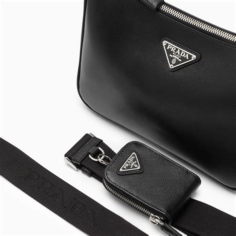 borsa prada piccola verde e nera|Borsa Prada Arqué, le star la amano perché è piccola, versatile e .